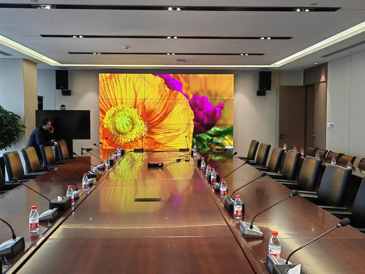 液晶拼接屏怎么樣實現(xiàn)會議辦公顯示？