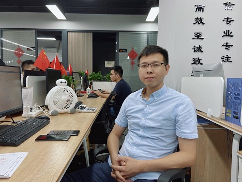 華邦瀛副總經理侯華林 華邦瀛副總經理侯華林